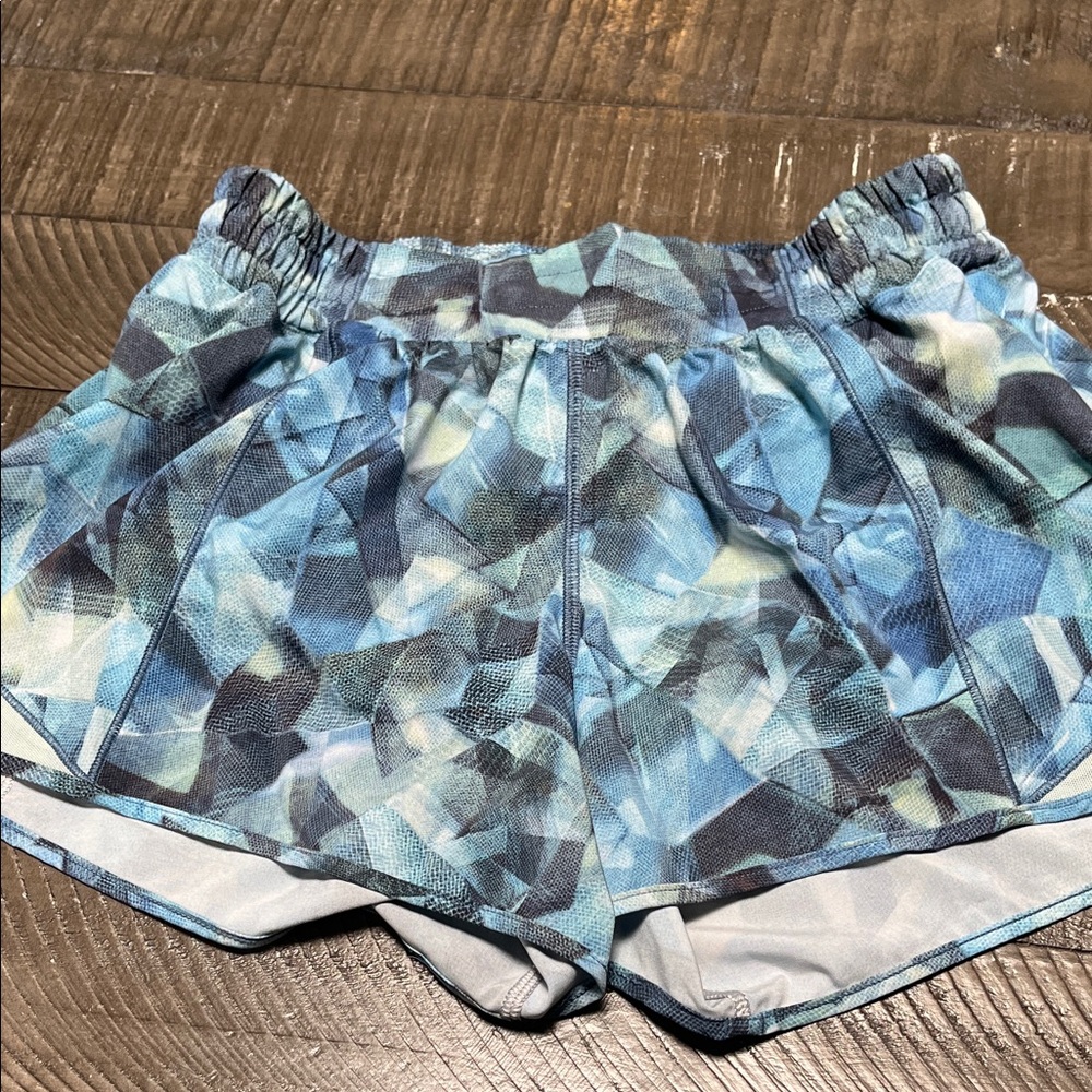 Lululemon Athletica Blue Patterned Athletic Shorts